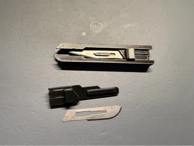 Mini Retractable Scalpel Handle 2.0
