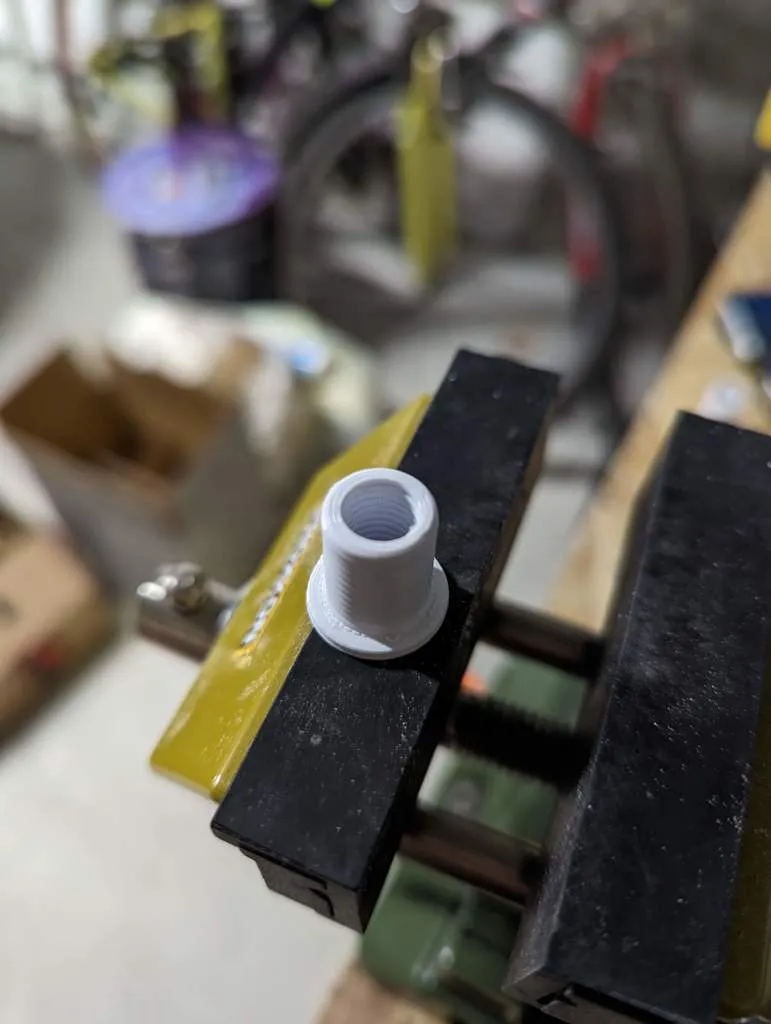 Thread for elvarli presser foot 