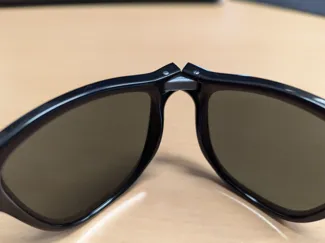 Ray_Ban_wayfarer_bridge_(RB4105_601_54-20)