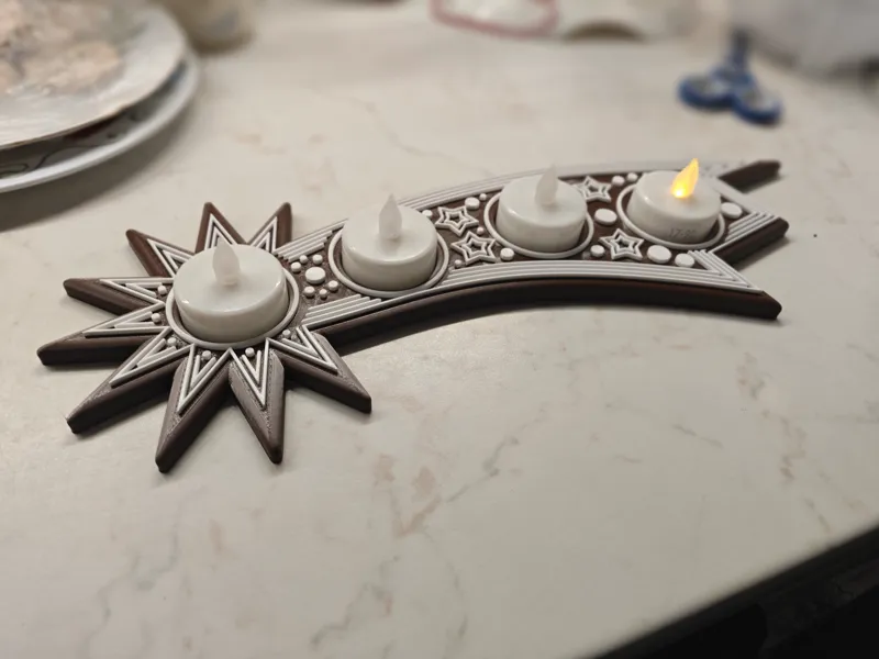 Advent candlestick - comet