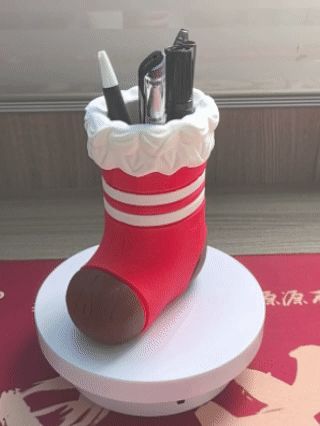 圣诞袜子笔筒，也可以缩小做装饰品，分件分色，需要AMS。