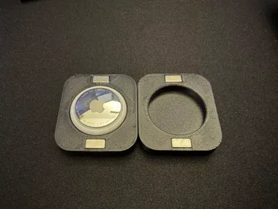 Magnetic Airtag Case