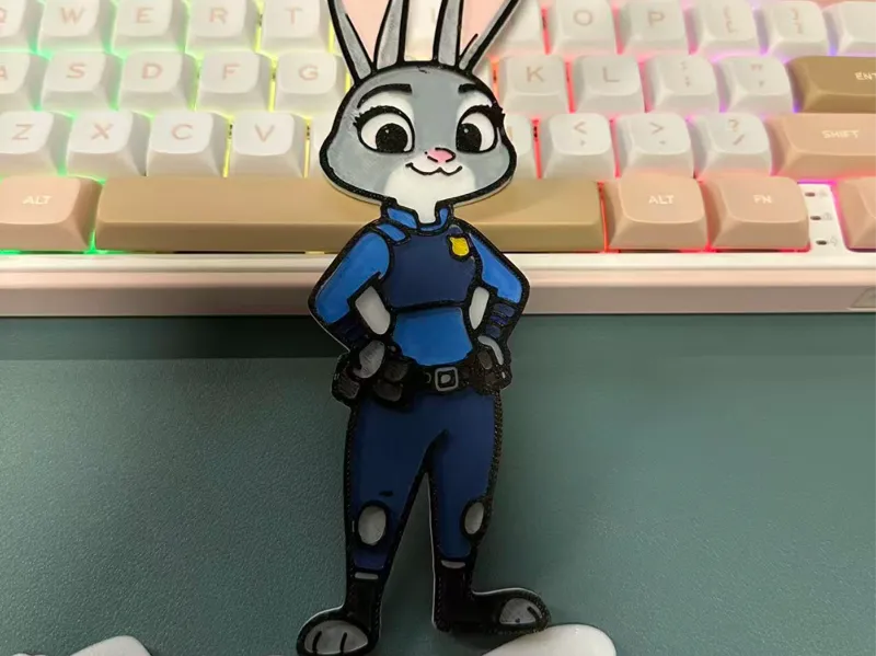 疯狂动物城朱迪涂色