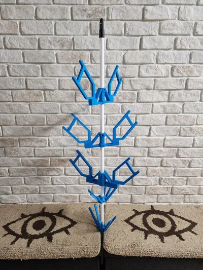 Vertical dryer on a broomstick (SCUBA equipment)