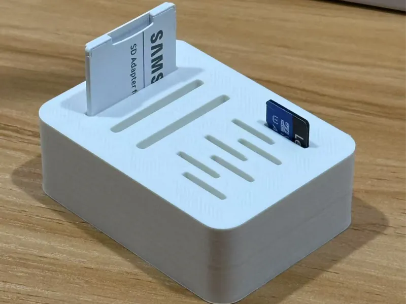 桌面SD/micro SD存储卡收纳