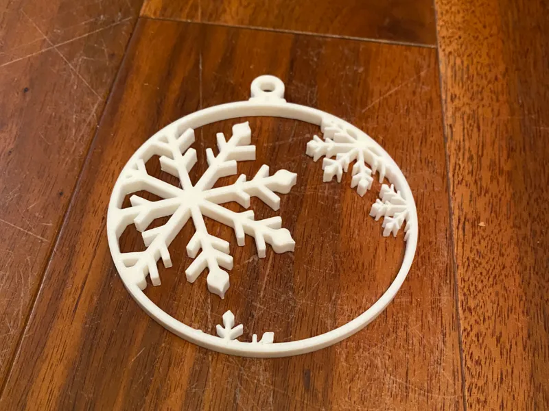 Snowflake ordement