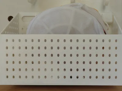 Pegboard Hanging Basket (for 15mm hole diameter pegboard)