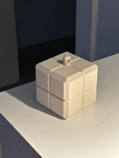 Your second square bauble easy to print and stack