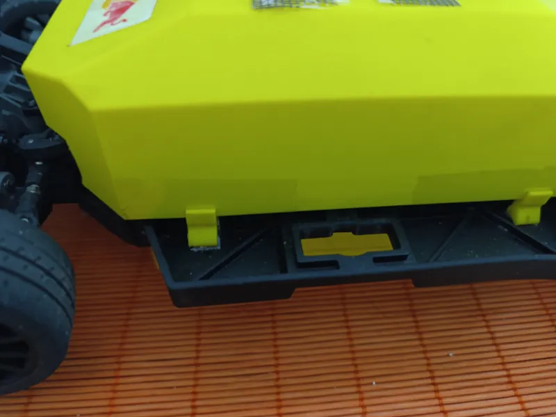 Clips for Rlaarlo xts p12 dust cover