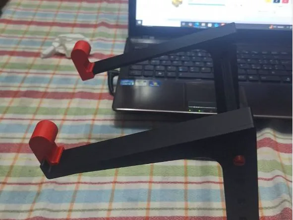 adattatore  per staffa pc laptop dj
