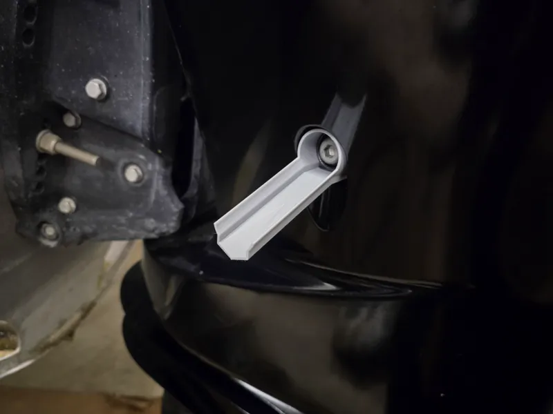 Suzuki outboard oil funnel spout 115hp-350hp