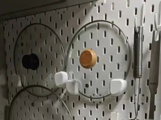 洞洞板锅盖架子