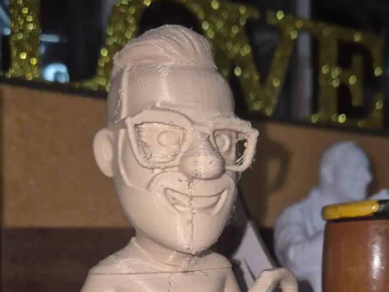 motorista em miniatura