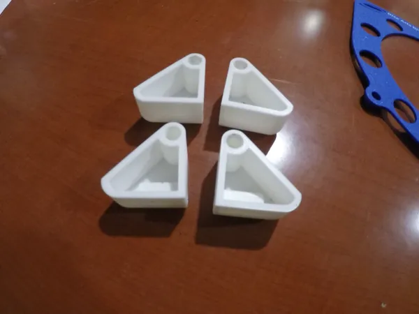 https://makerworld.bblmw.com/makerworld/model/DSM00000002076336/design/2025-12-04_00dbec9e07322.jpg