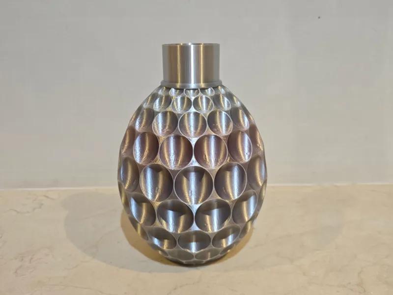 Orb vase