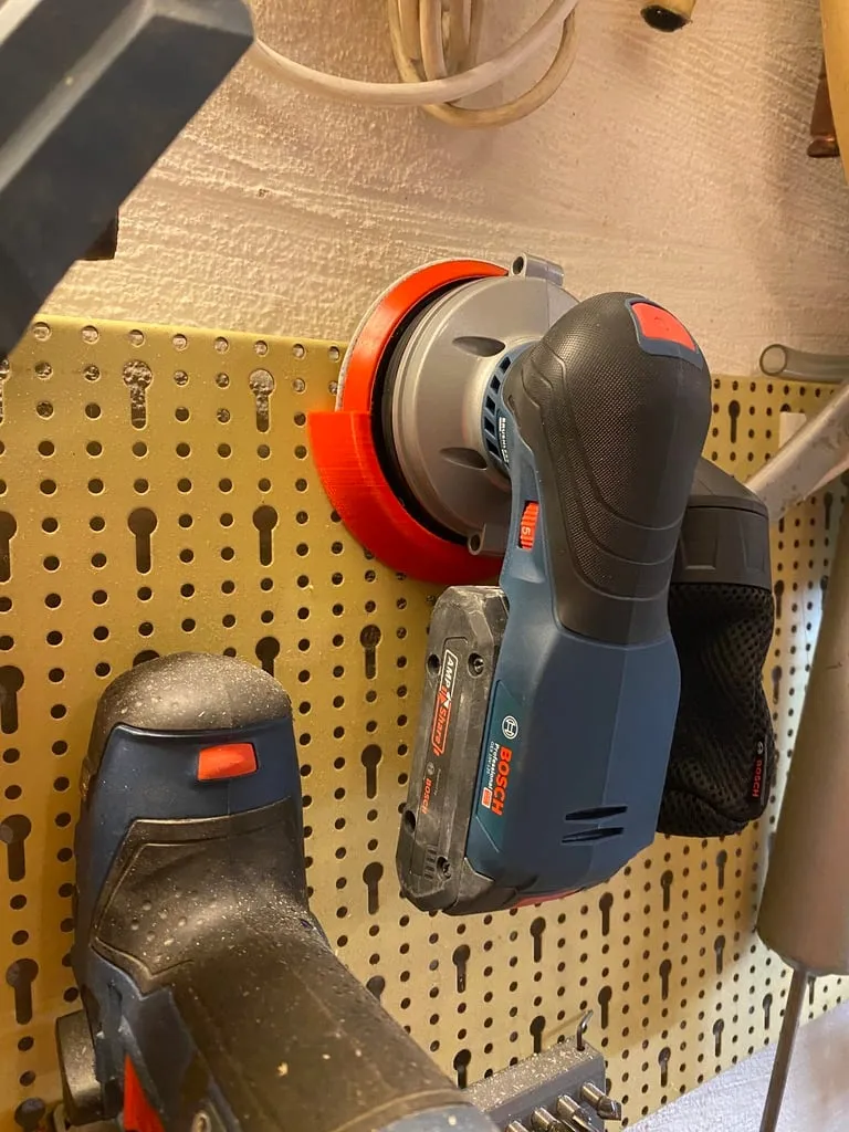 Bosch GEX 18V-125 EU-Lochwand / Pegboard