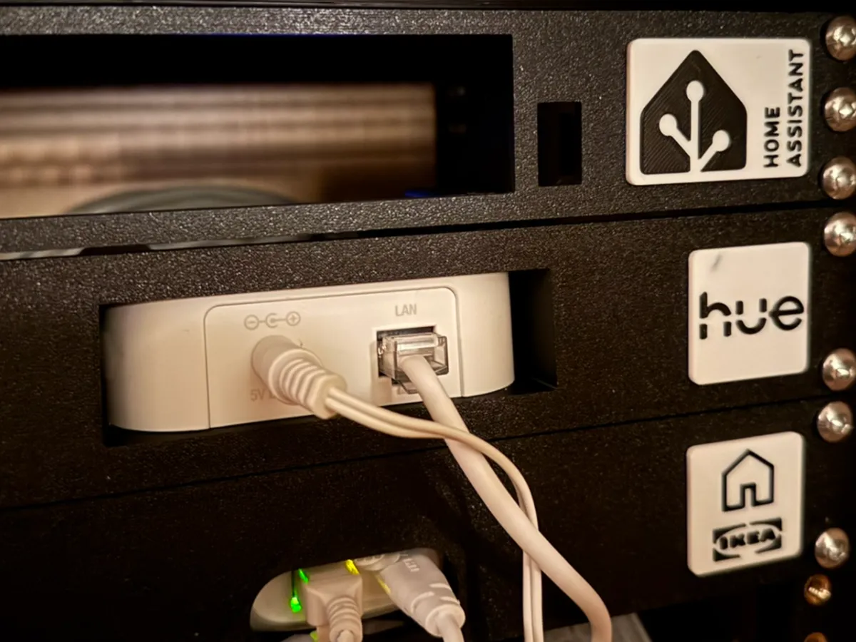 Home lab server rack labels - Free 3D Print Model - MakerWorld