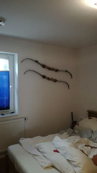 Bow wallrest