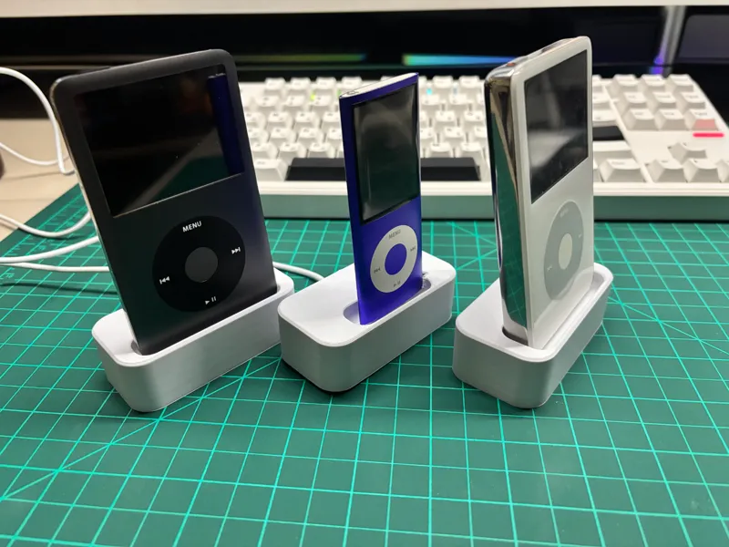 Ipod Nano, Ipod Classic (Thick Back) stand