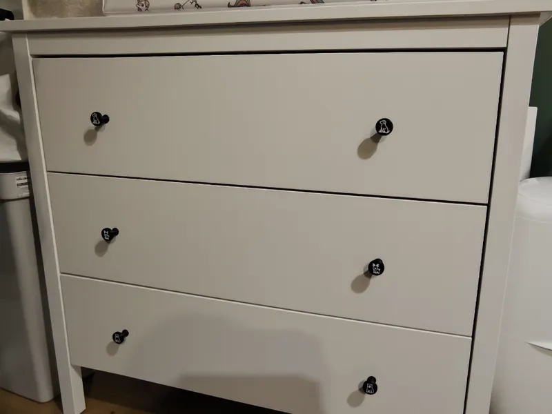 Animal knobs