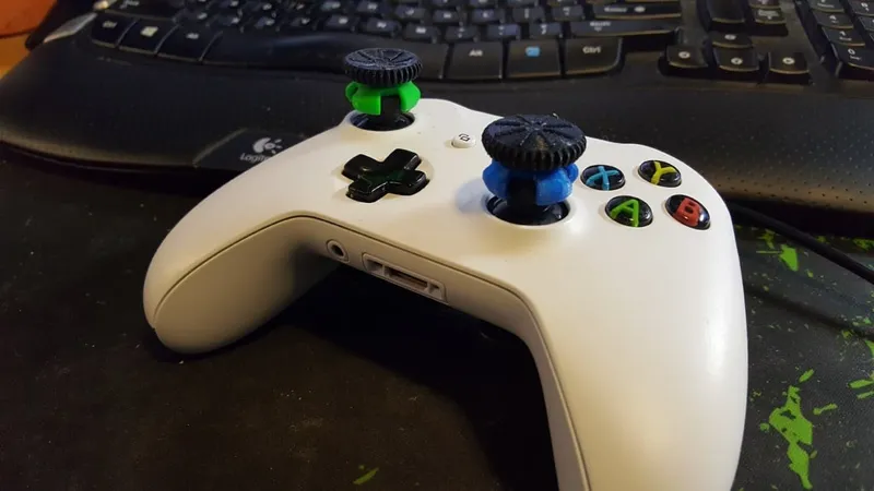XBOX SERIES X/S / ONE / 360, PS4 Thumbstick Ver2