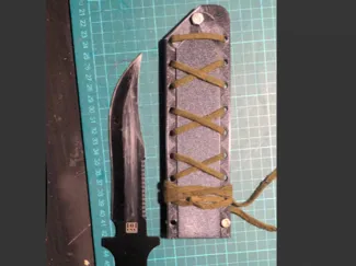 Kampfmesser Hülle