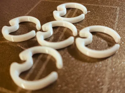 Clip for PTFE with ring