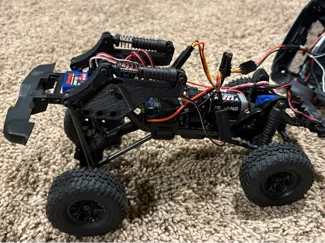 TRAXXAS TRX-4M Rear Cantilever Suspension