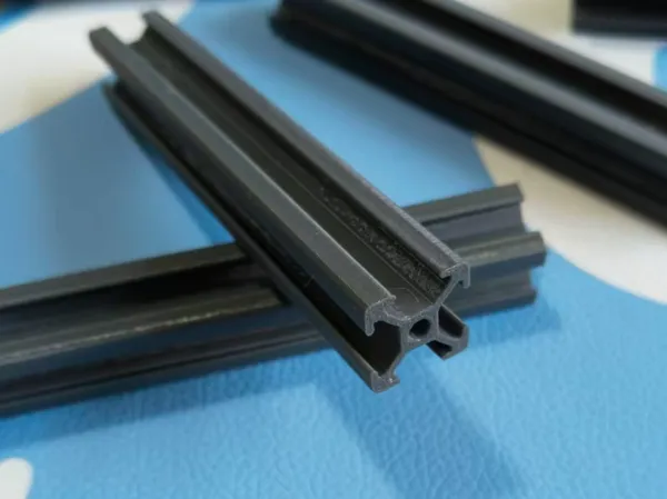 https://makerworld.bblmw.com/makerworld/model/DSM00000002094877/design/2025-12-09_9d899a3eb9462.jpg