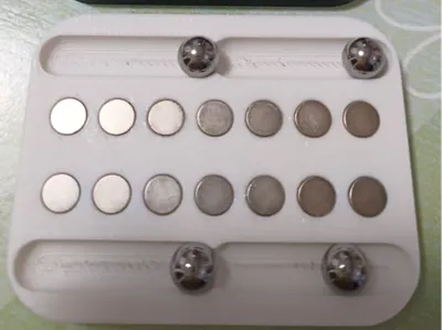 Fidget Slider 28 Magnets
