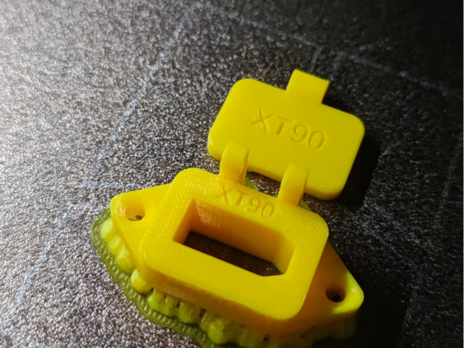 品字口转普通XT90（带盖板）