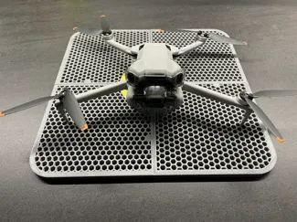 Landing pad for DJI dron