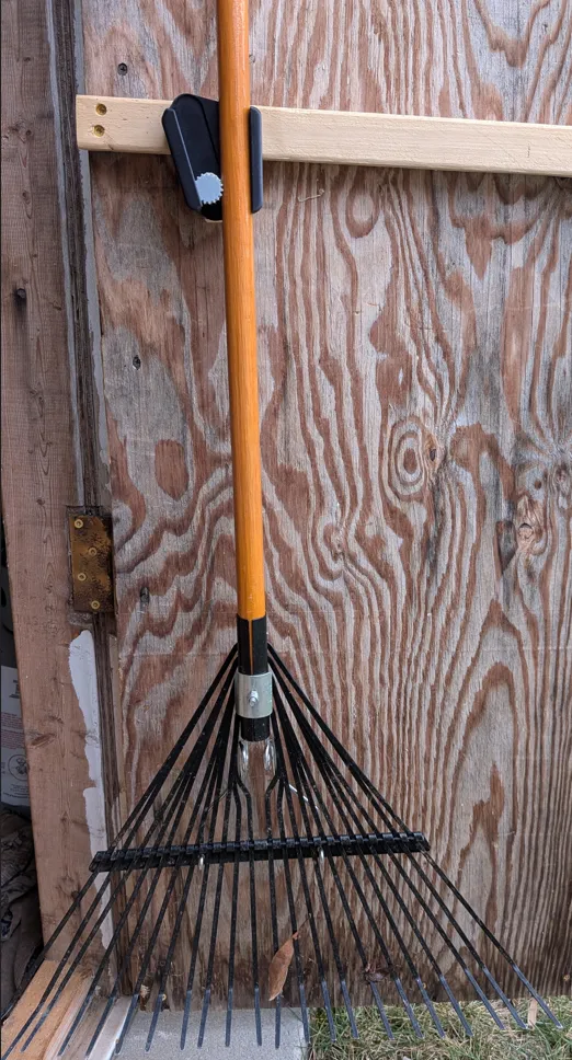 Gravity Broom Holder - Stronger