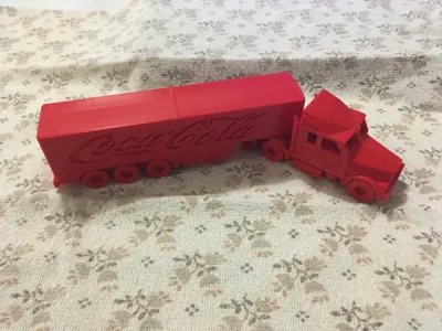 Christmas CocaCola truck - printed in one piece