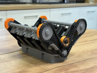V8 Engine Model |  Moving parts