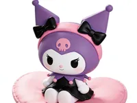 Kuromi sur socle cœur — photo 1