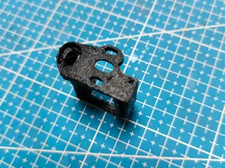 OBZ V2车架用的130有刷电机座