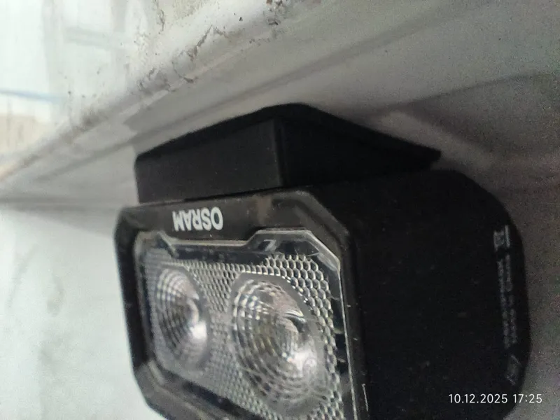 Osram WL VX80-WD Holder Clean install, Rear Light