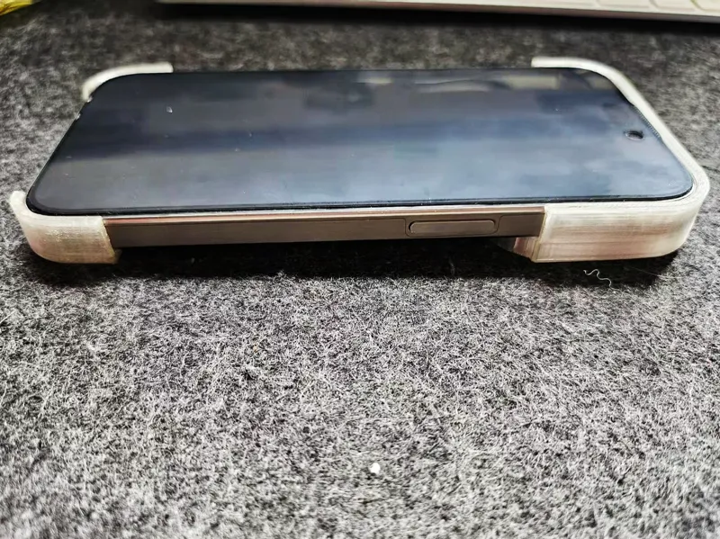 iPhone 15 Pro 边框保护壳/两种高度