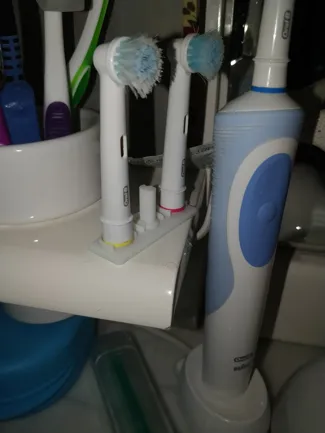 OralB electric toothbrush heads holder