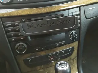 Car phone holder. Cd slot. W211
