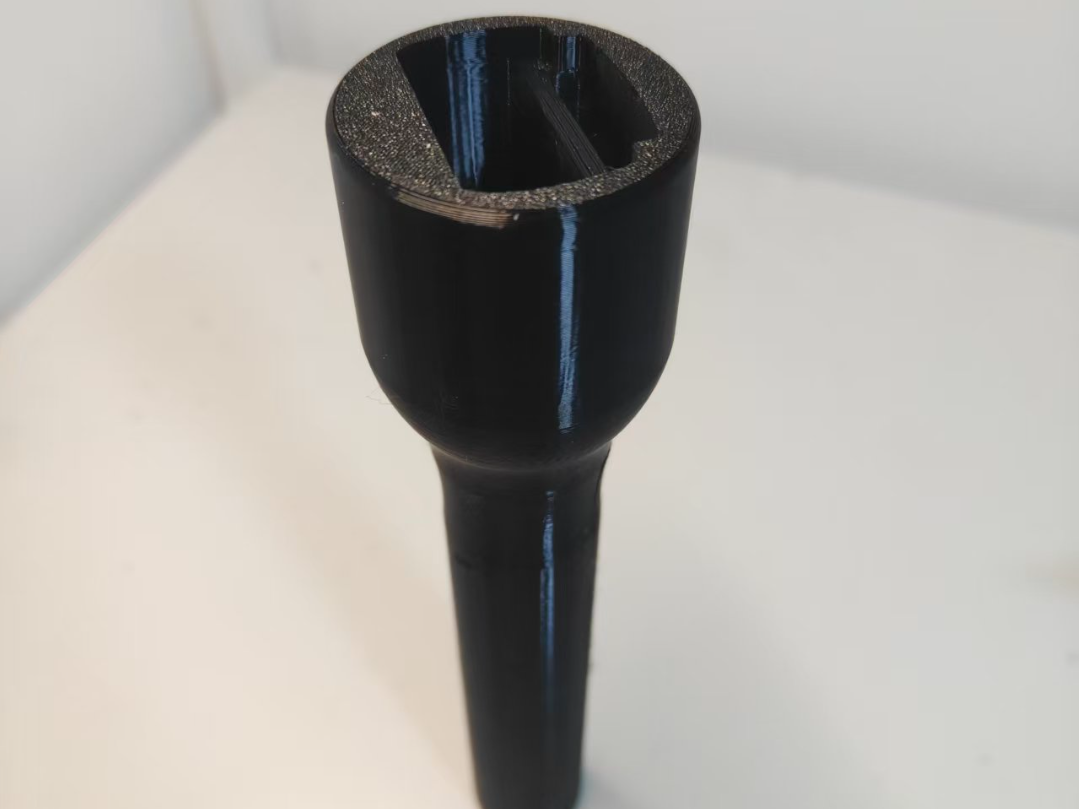 一个适用于 DJ MIC2 的手柄