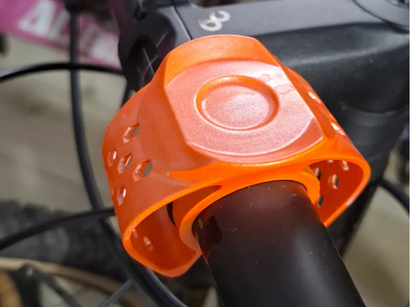 Garmin Forerunner bike mount.