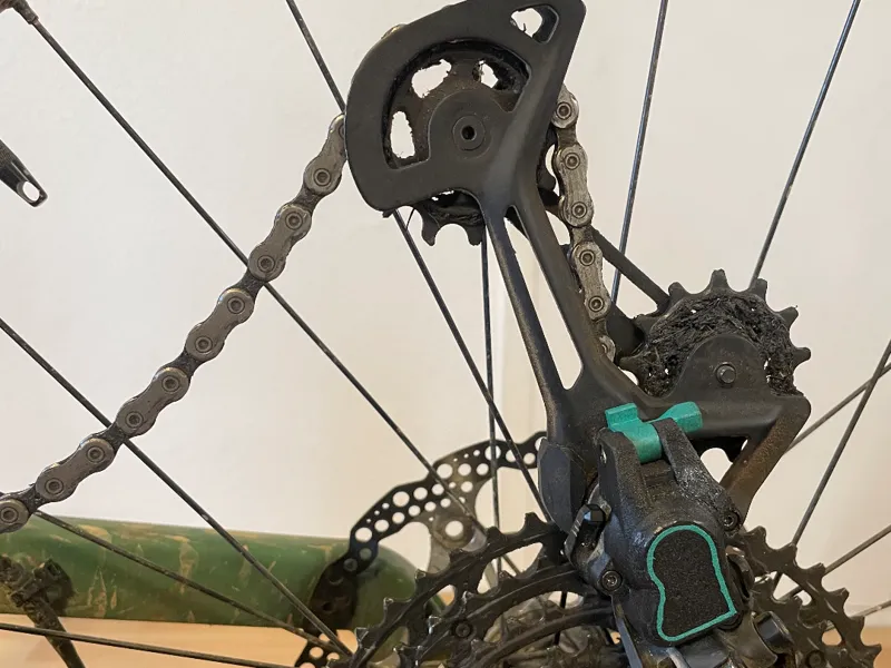 Shimano Derailleur CAGE LOCK