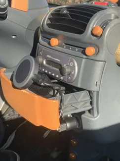 Smart Fortwo 450 Console UGREEN 360° iPhone Mount