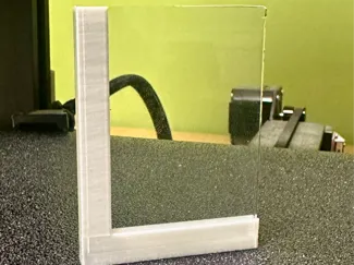 Glas im Rahmen Modell