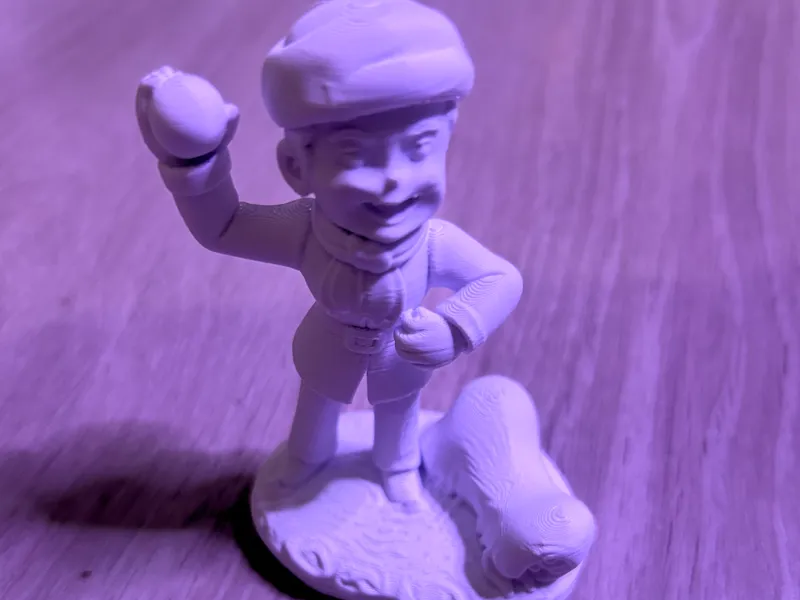 figurine lanceur de boule de neige