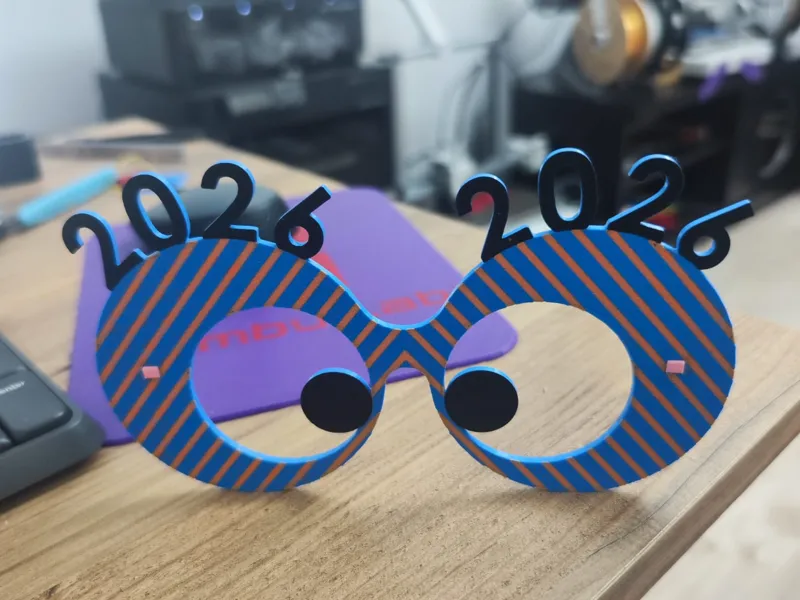 2026 glasses that make you look cross-eyed