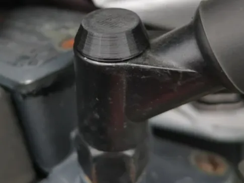 Kawasaki Versys 650 mirror plug