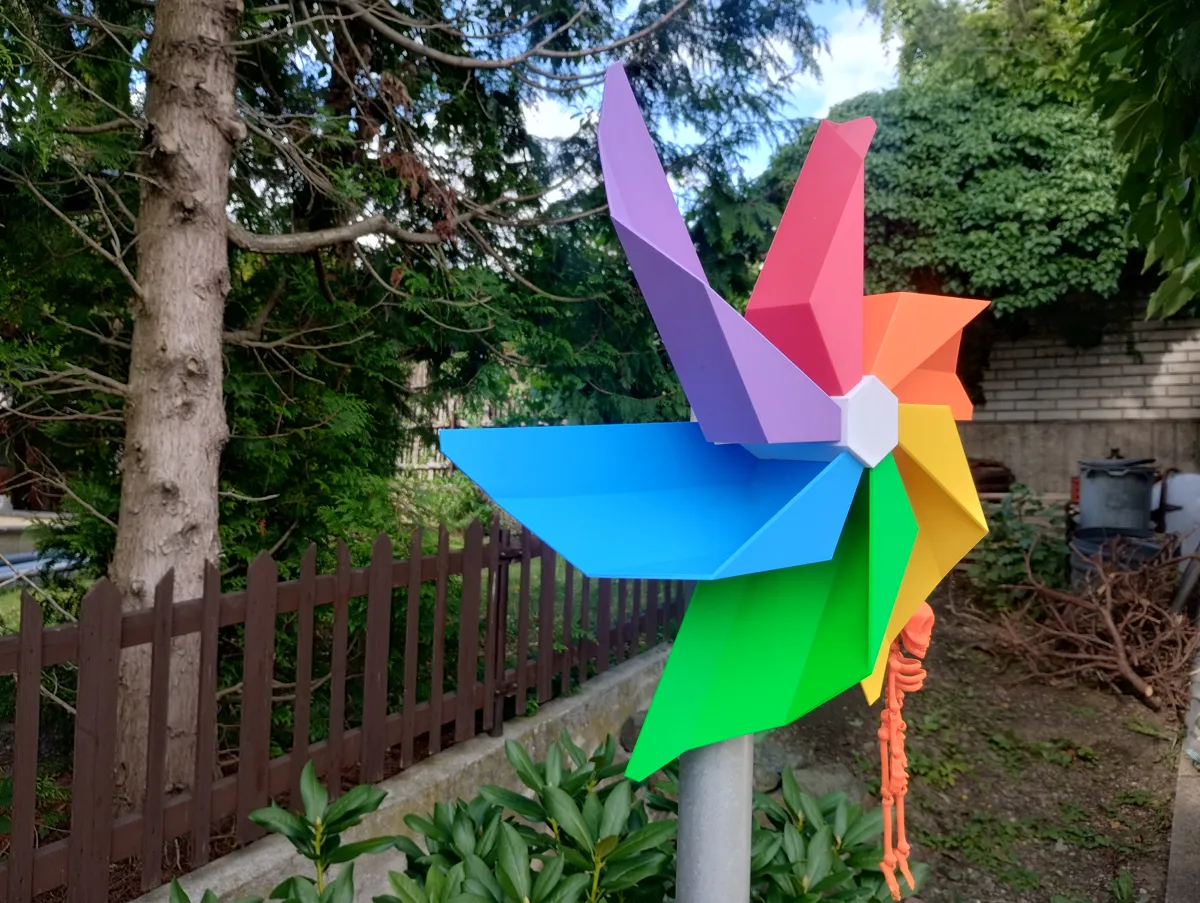 Low poly pinwheel - Free 3D Print Model - MakerWorld